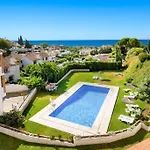 Sea View Apartment In Benalmadena La Capellania