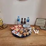 Vistsolmar -Apartamentos Budha - Solo Familias ! Zona Tivoli
