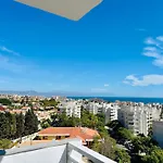 Stylish Sea-View Apartment