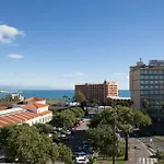 Urbanchic Beachfront Apt