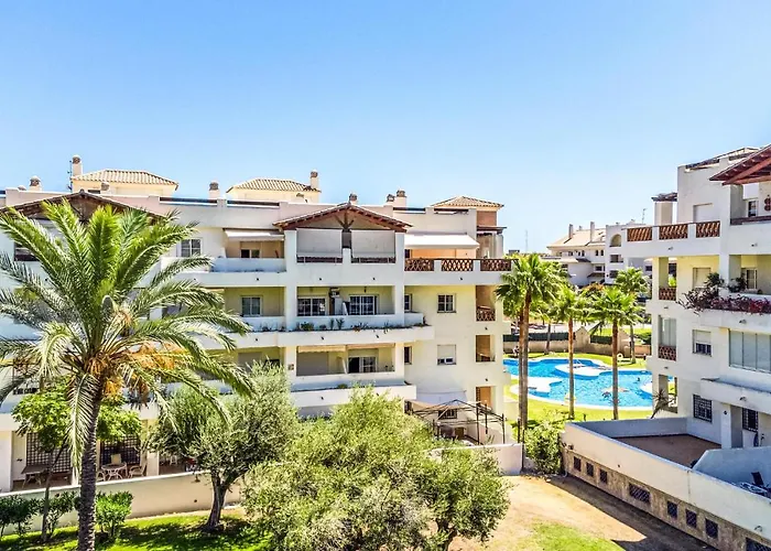 Beautiful Apartment In Benalmadena With Kitchen