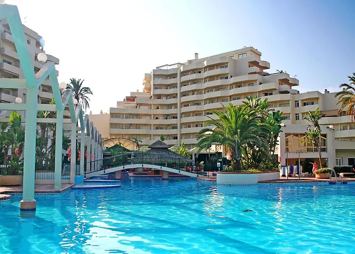 Clc Benal Beach Aparthotel