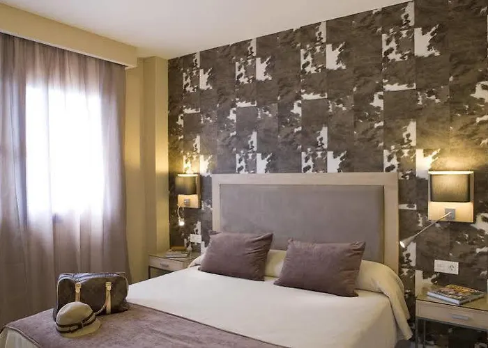 Hydros Hotel And Spa