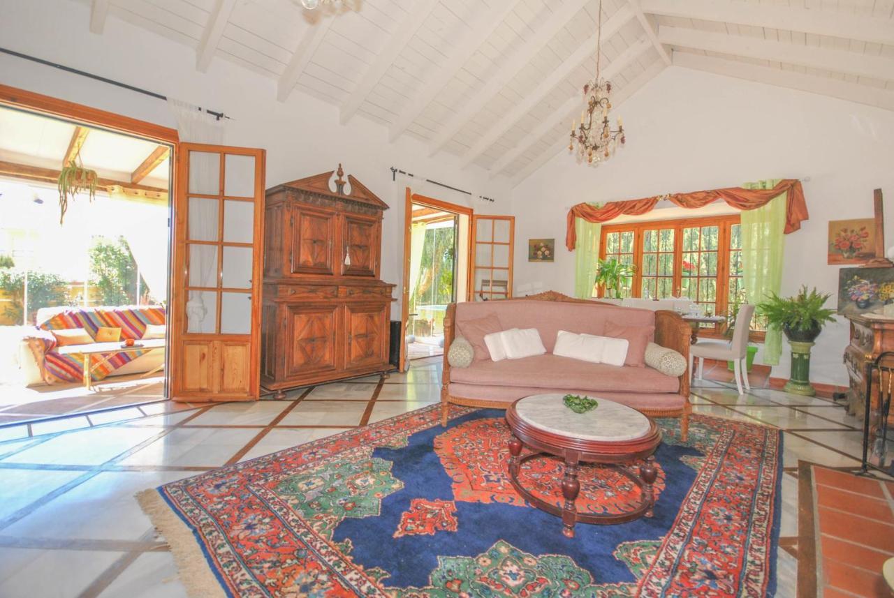 Caravane Bed & Breakfast Benalmadena