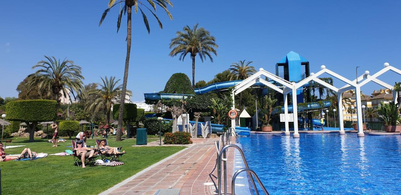Appartement Holidays Benalbeach *