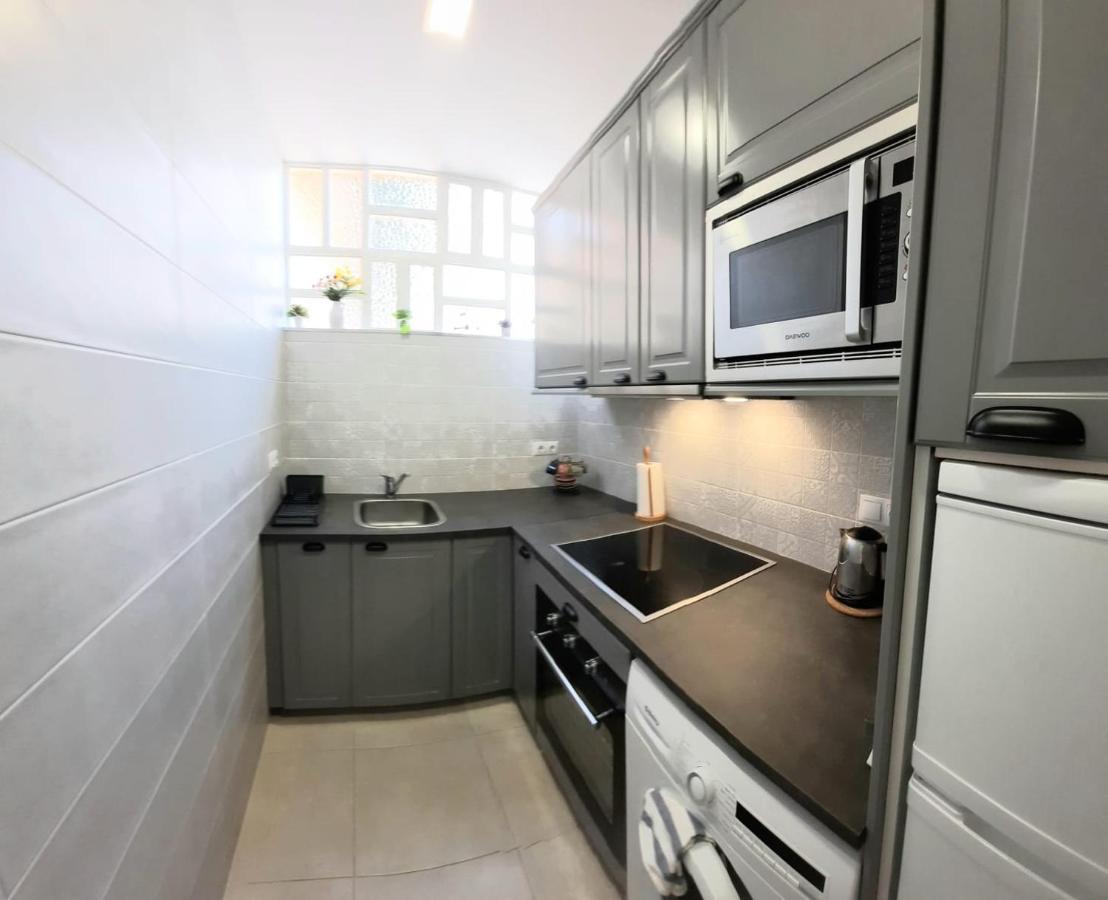 020 - Relaxing Sea View With Private Balcony Apartment Benalmadena