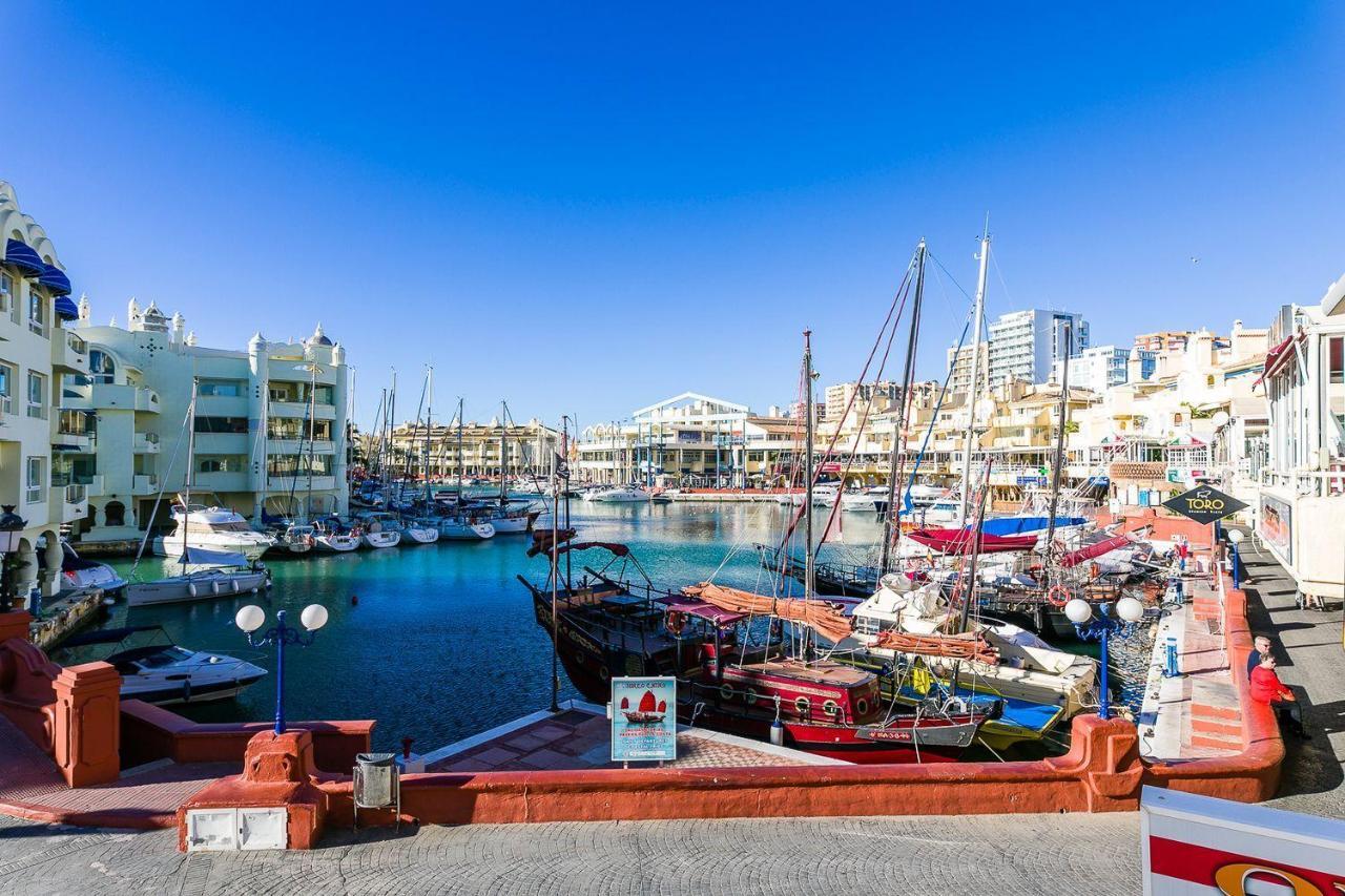 Sweet In Puerto Marina