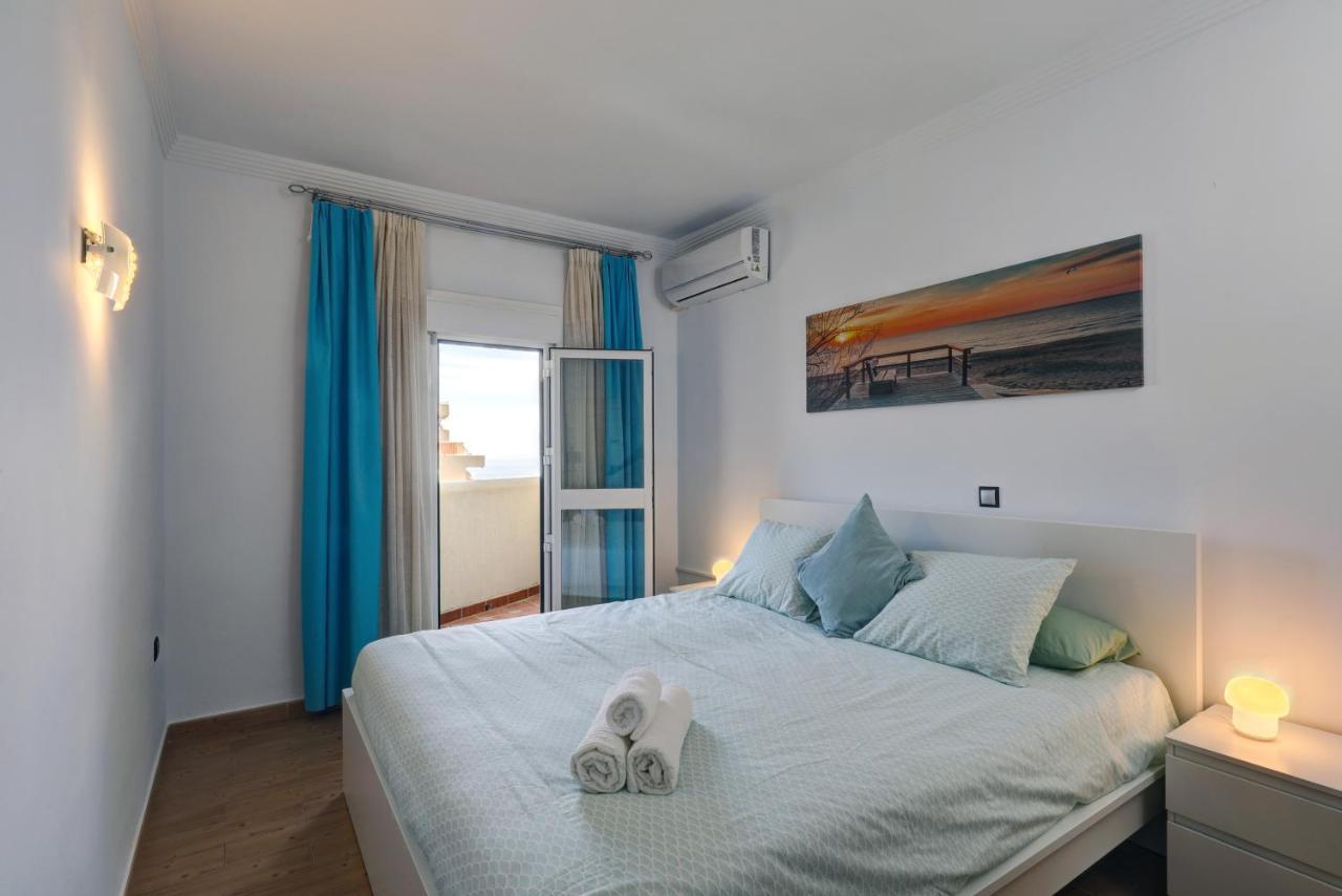 074 - Fabulous Sea View In Benal Beach Complex Benalmadena