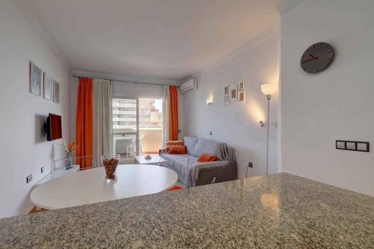 Apartment 074 - Fabulous Sea View In Benal Beach Complex