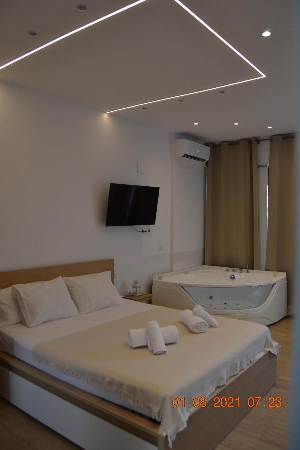 Aloha Beach Estudio Nuevo Jacuzzi Frente Al Mar Apartment