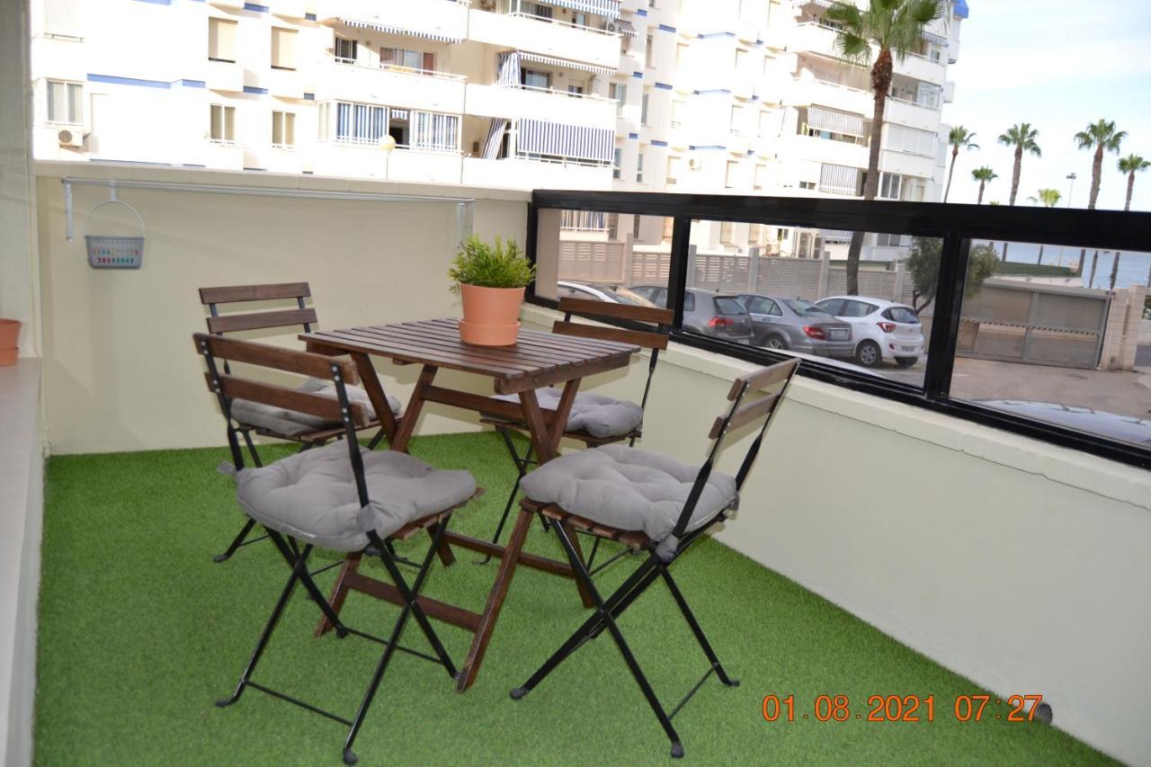 Aloha Beach Estudio Nuevo Jacuzzi Frente Al Mar Benalmadena