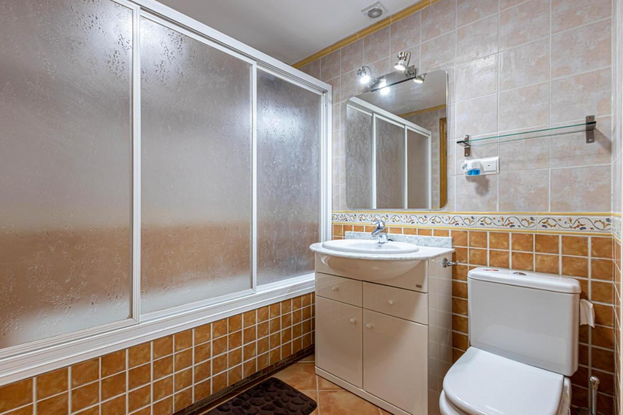 797 Rentals- Piso Con Amplia Terraza A Solo 1 Min De La Playa * Benalmadena