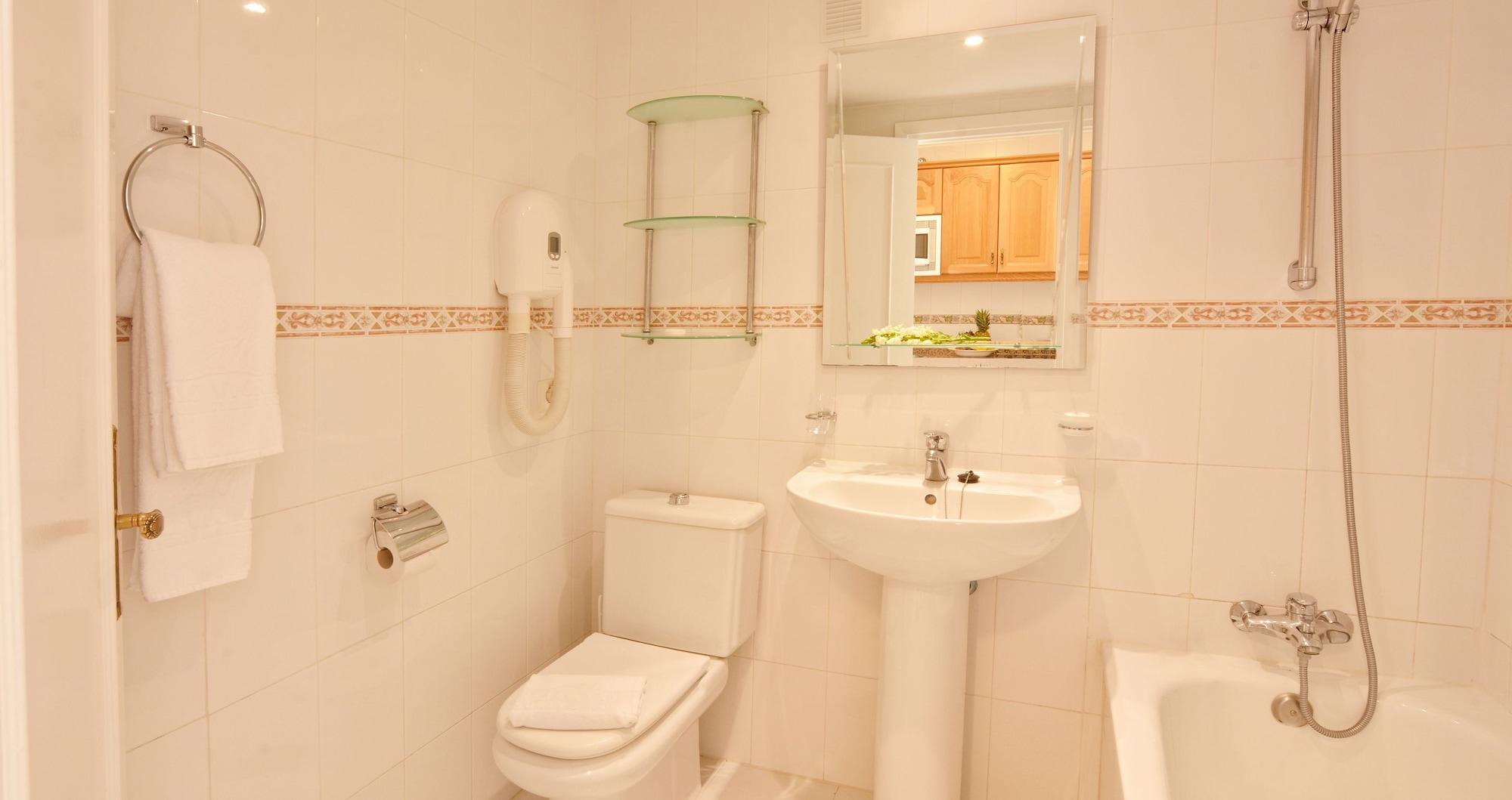 Aparthotel Clc Benal Benalmadena