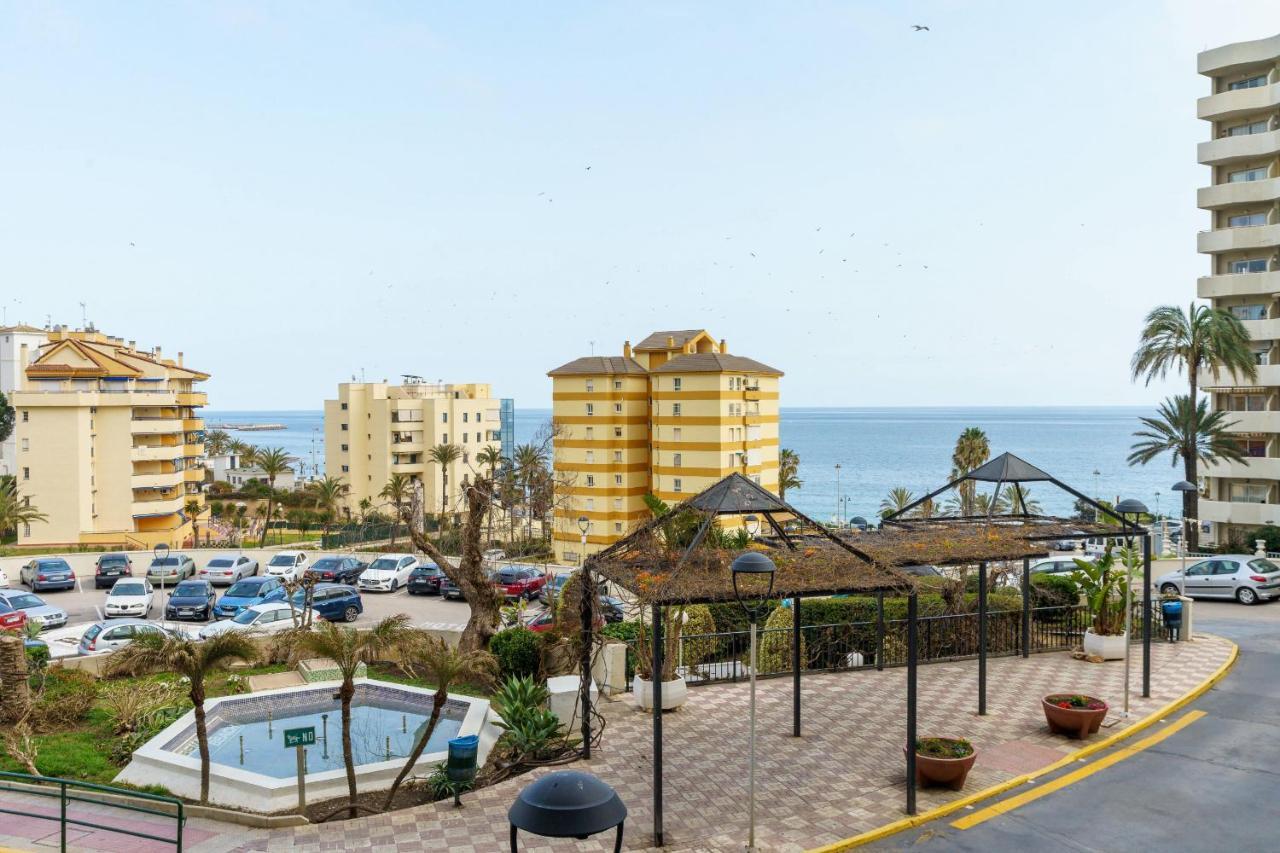 Seaview Beachfront With Aqua Park & Balcony * Benalmádena