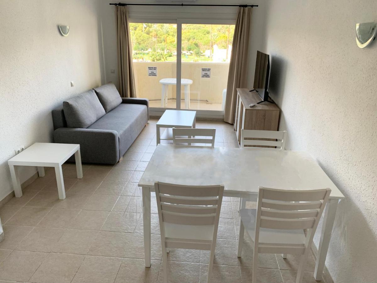 Magnifico En Benalbeach Appartement *