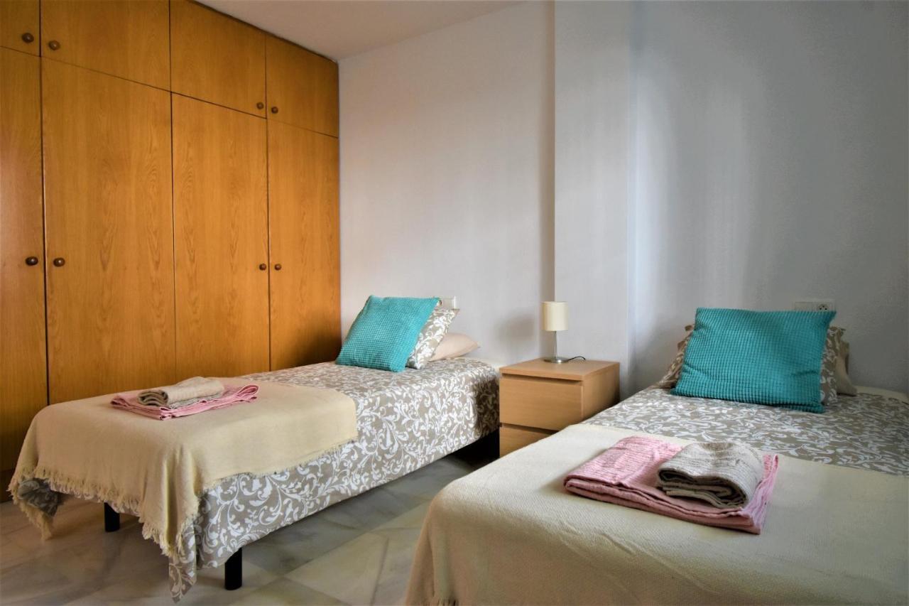 Pueblo Torrequebrada, 2 Bed Benalmádena