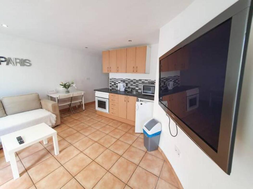Apartment C Dans Avec Piscine Chauffee & Jacuzzi, Chauffe En Extra *