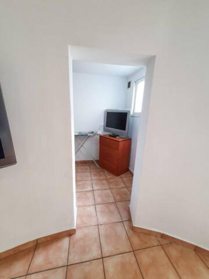 C Dans Avec Piscine Chauffee & Jacuzzi, Chauffe En Extra Apartment *