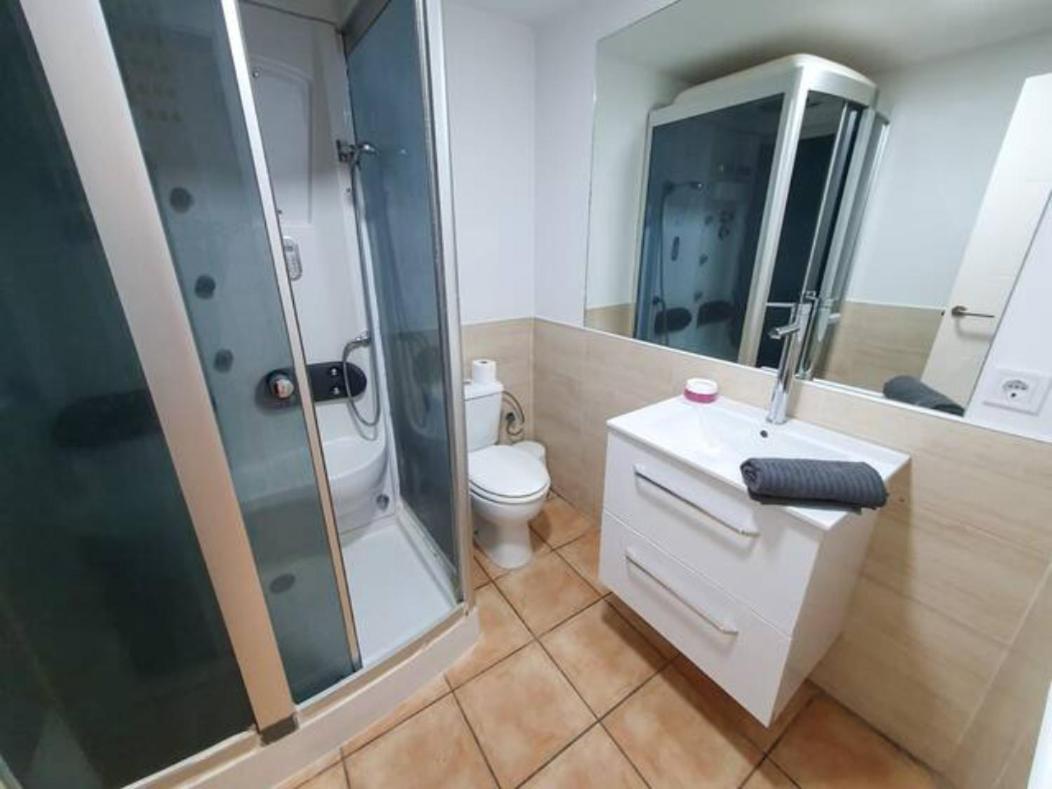 C Dans Avec Piscine Chauffee & Jacuzzi, Chauffe En Extra *