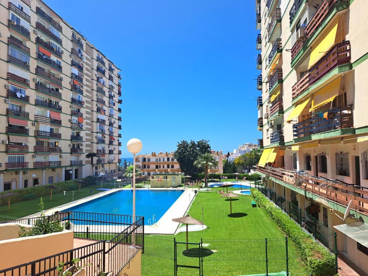 Apartment Naciones Yellow Sun Studio Benalmadena