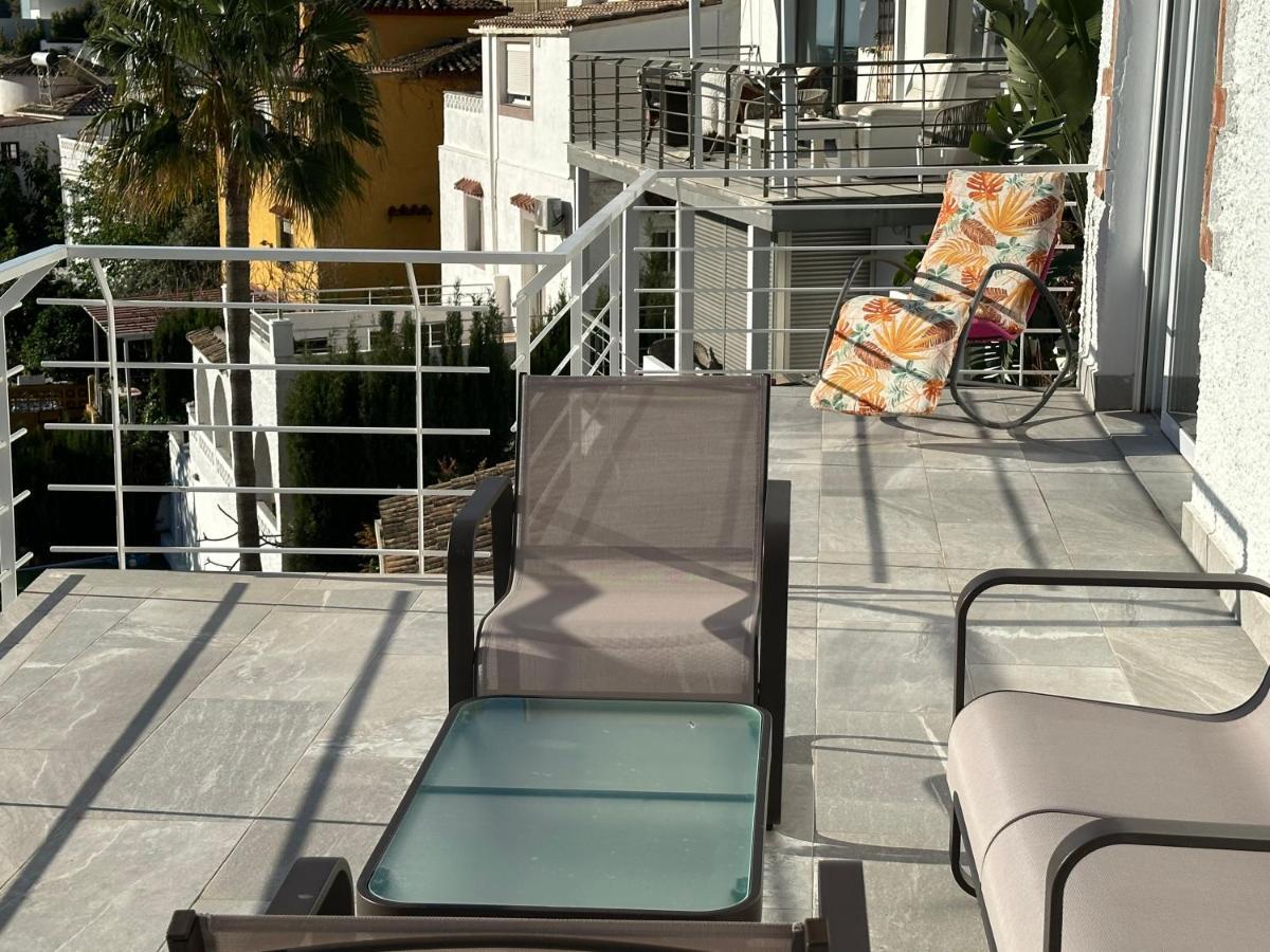 C Dans Avec Piscine Chauffee & Jacuzzi, Chauffe En Extra Apartment