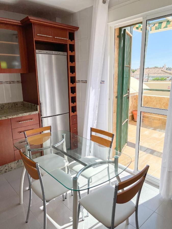 Playaquebrada & Pool Cozy Flat * Benalmádena