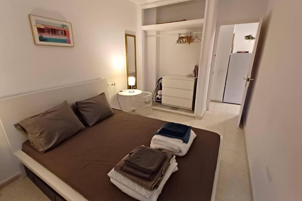 Luxurious 1 Bed With 5 Pools & Gardens.