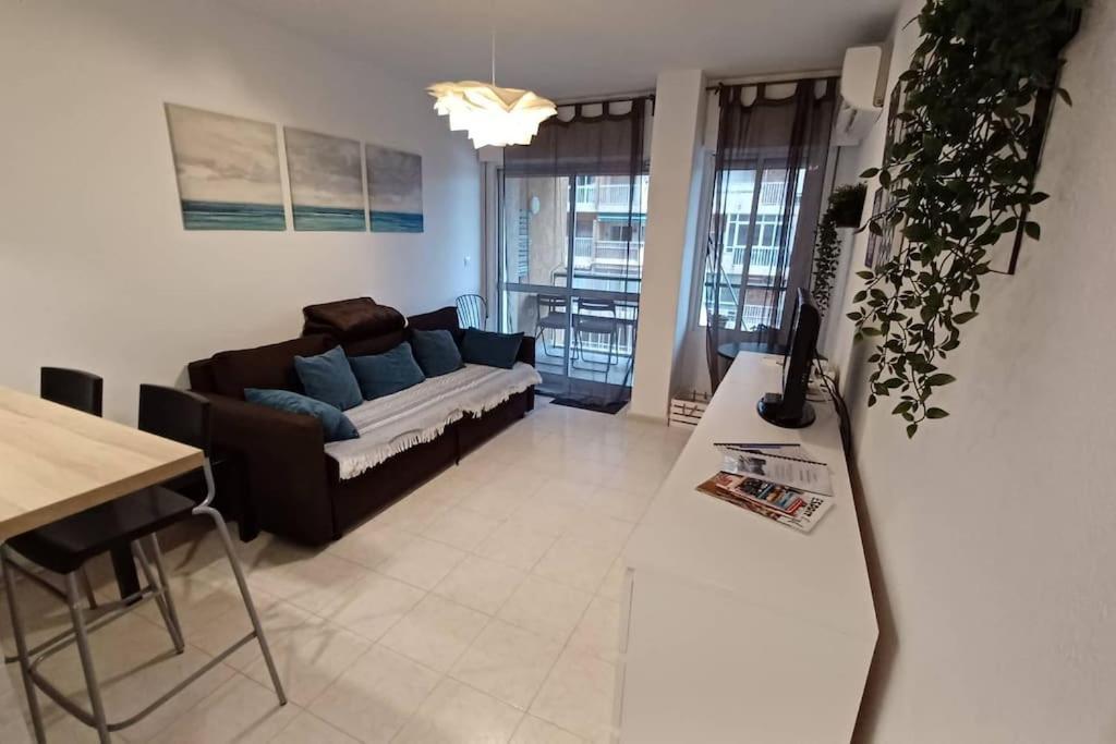 Luxurious 1 Bed With 5 Pools & Gardens. Apartment *