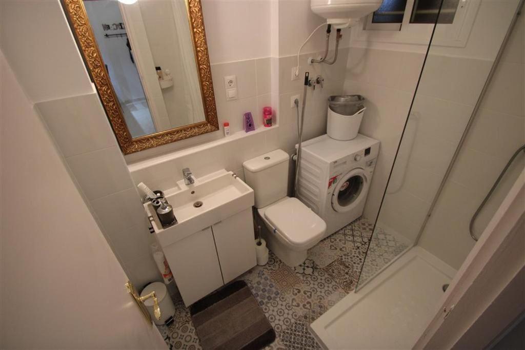 Apartment Luxurious 1 Bed With 5 Pools & Gardens.