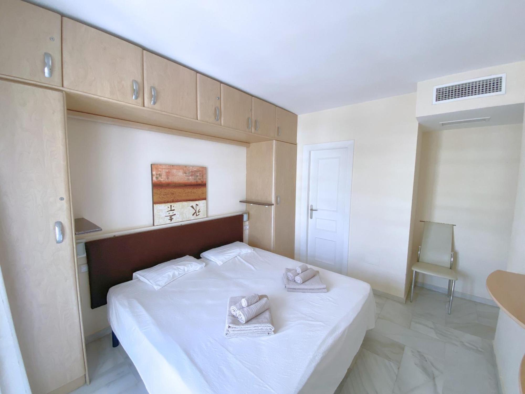 Harbour Penthouse With Big Terrace And Sea View Benalmadena
