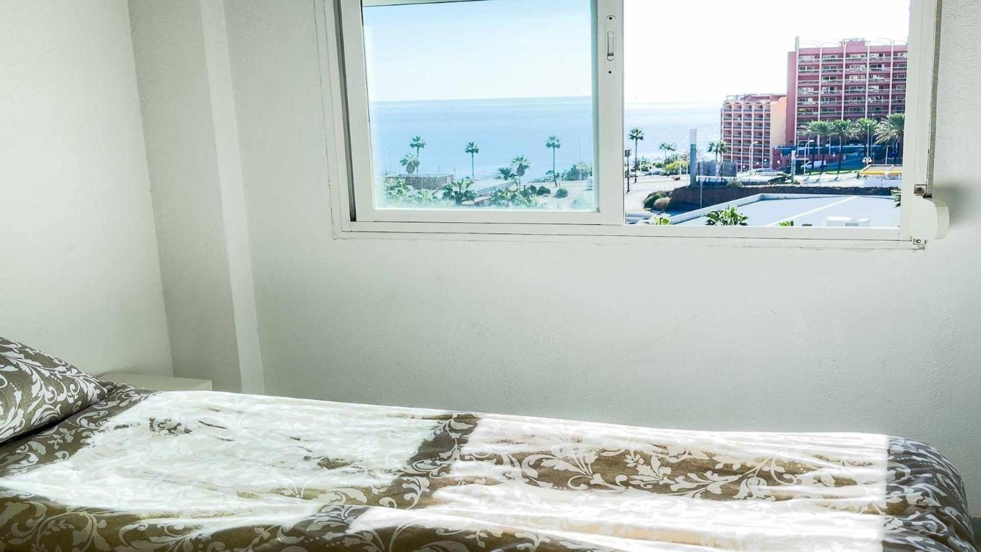 Apartment Atico By The Sea
