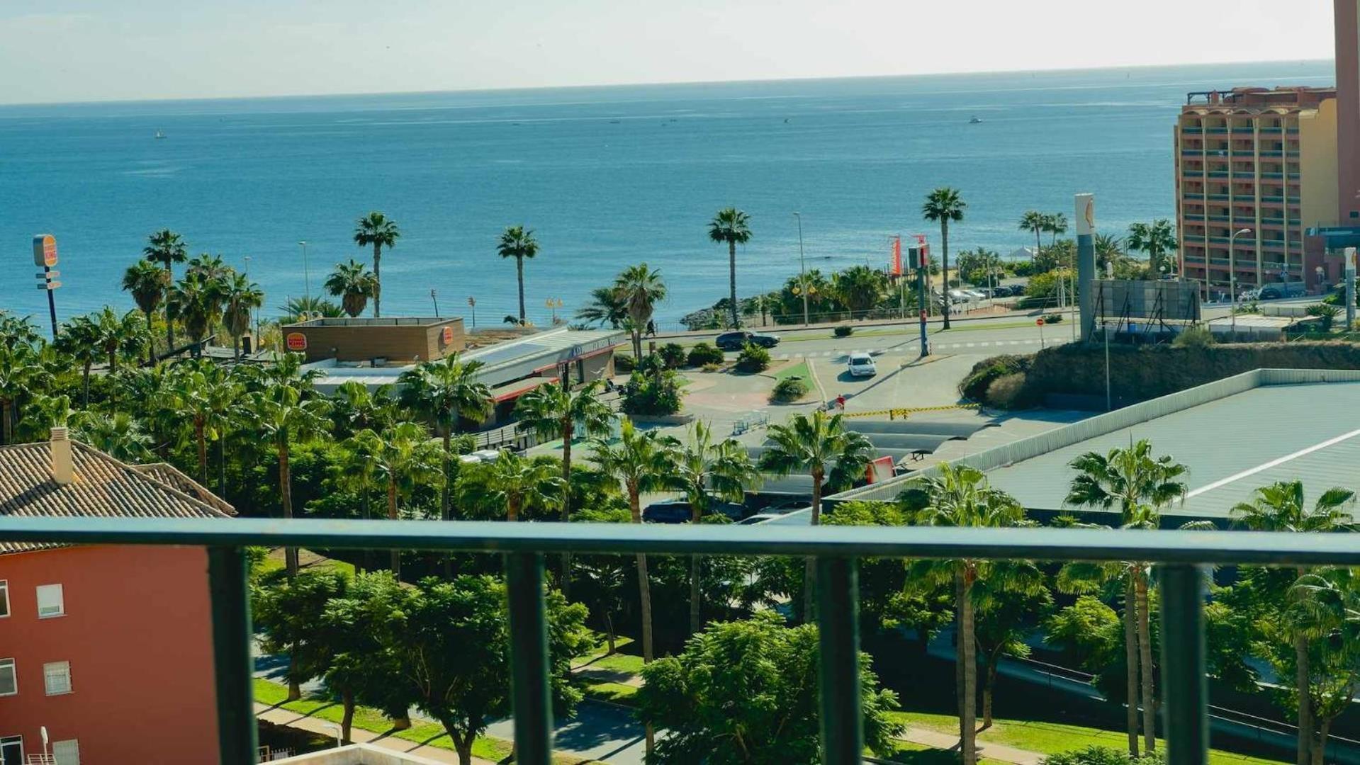 Atico By The Sea Apartment
