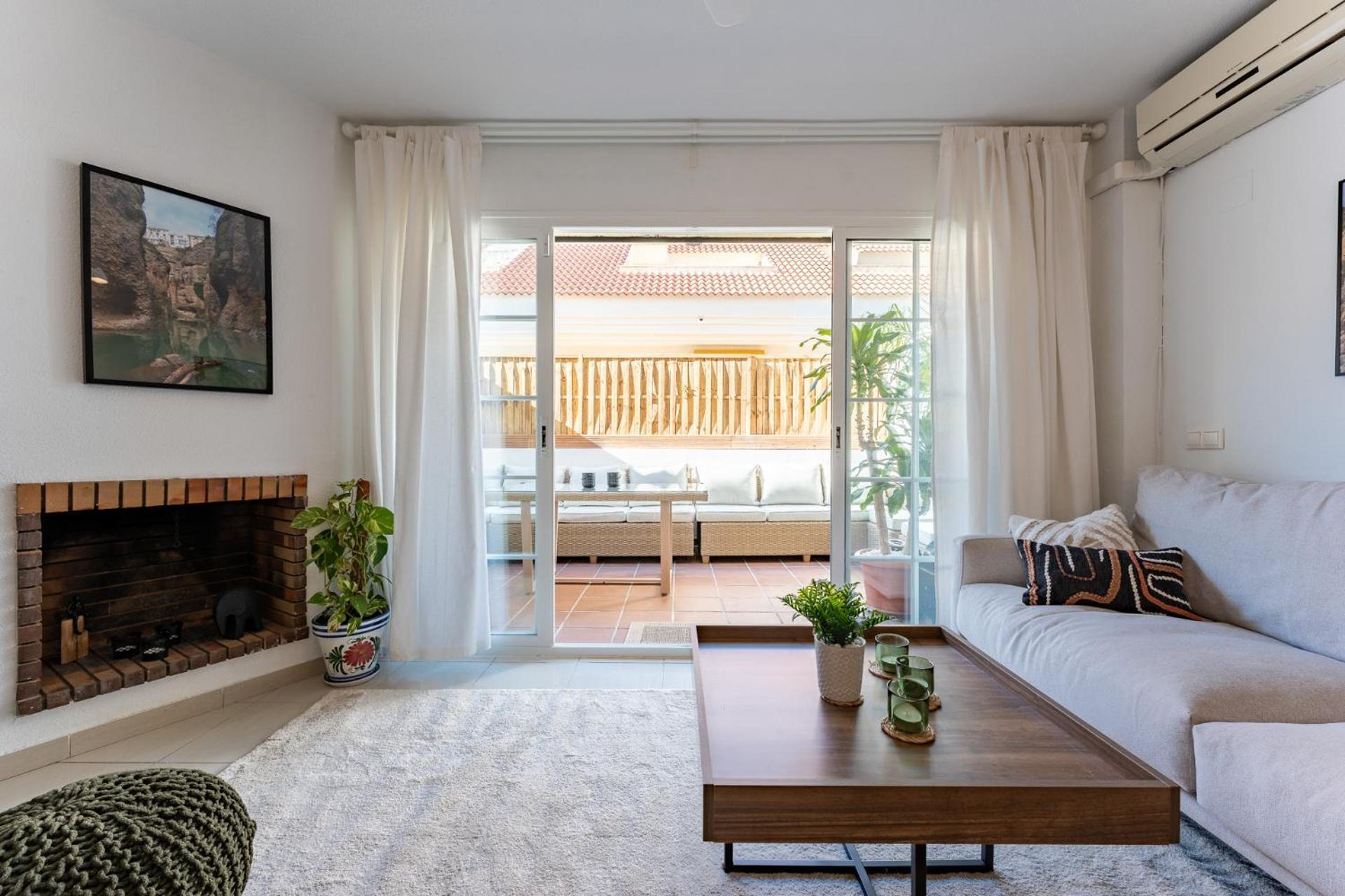 Stylish Seaview Townhouse 3br Pool 4 Terraces