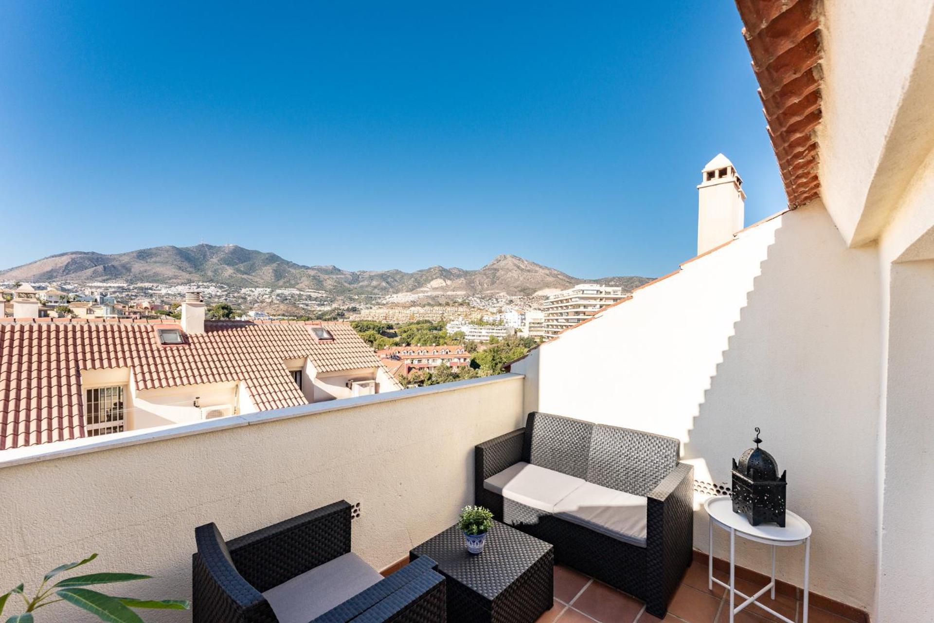 Stylish Seaview Townhouse 3br Pool 4 Terraces Benalmadena