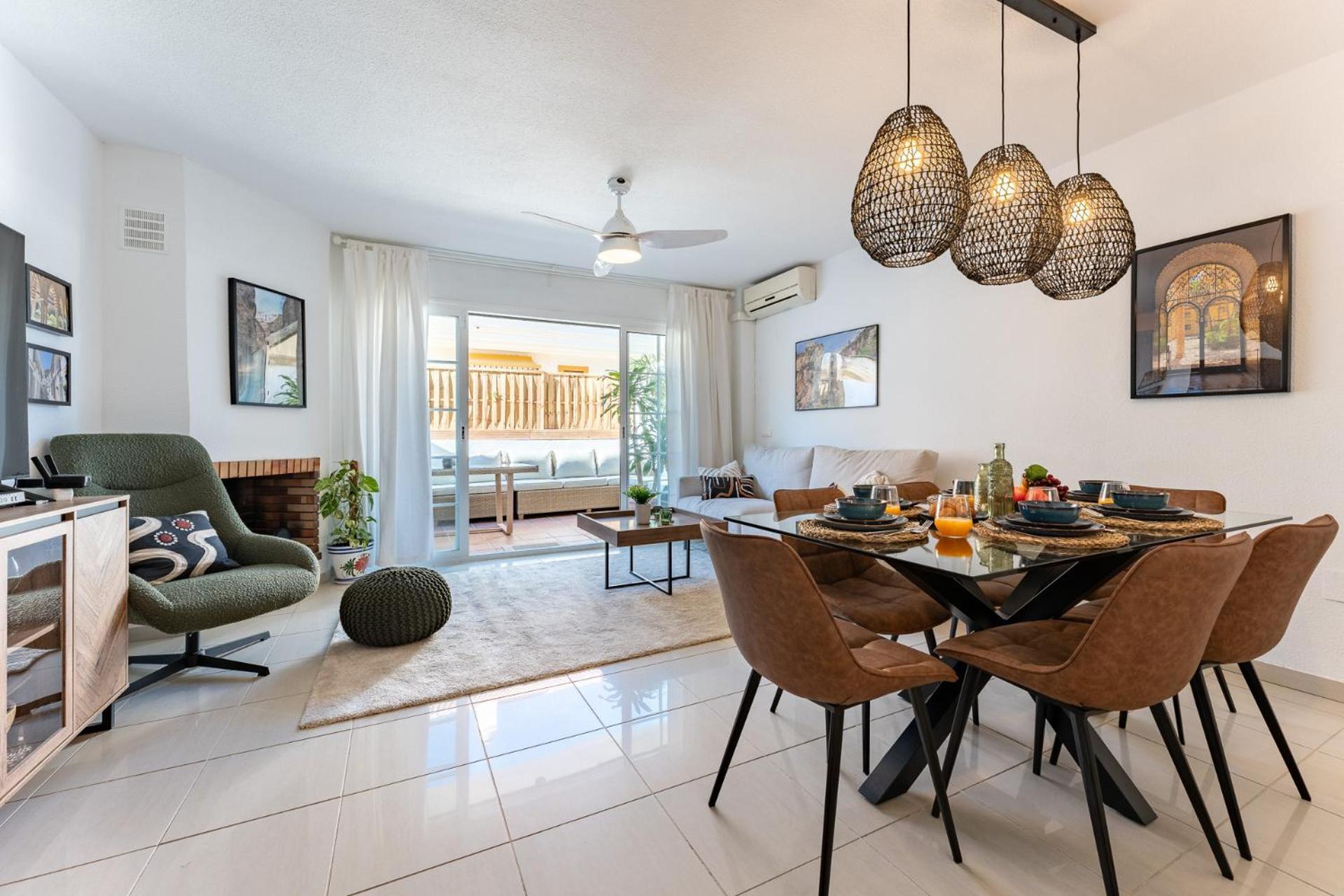 Stylish Seaview Townhouse 3br Pool 4 Terraces Holiday home Benalmadena