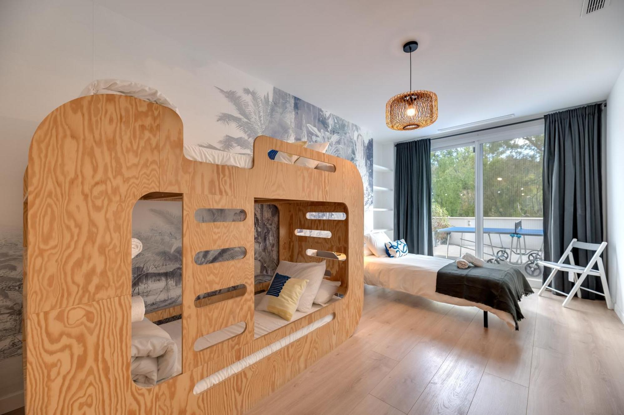Vakantiehuis Vb Maestro 4br W Heated Pool Benalmádena
