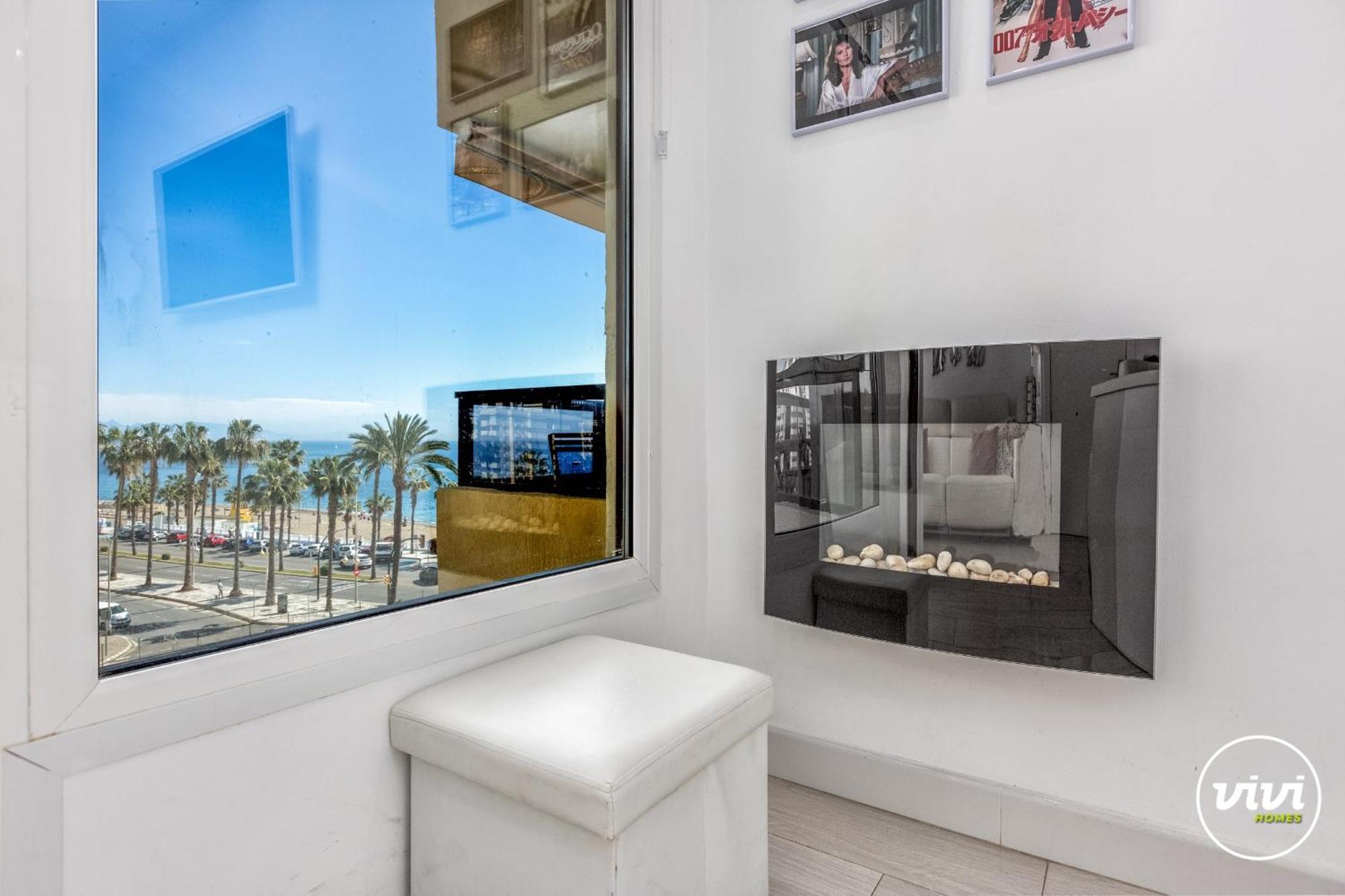Vivi Homes - Pulpo Pool, Balcony & Sea View Apartment