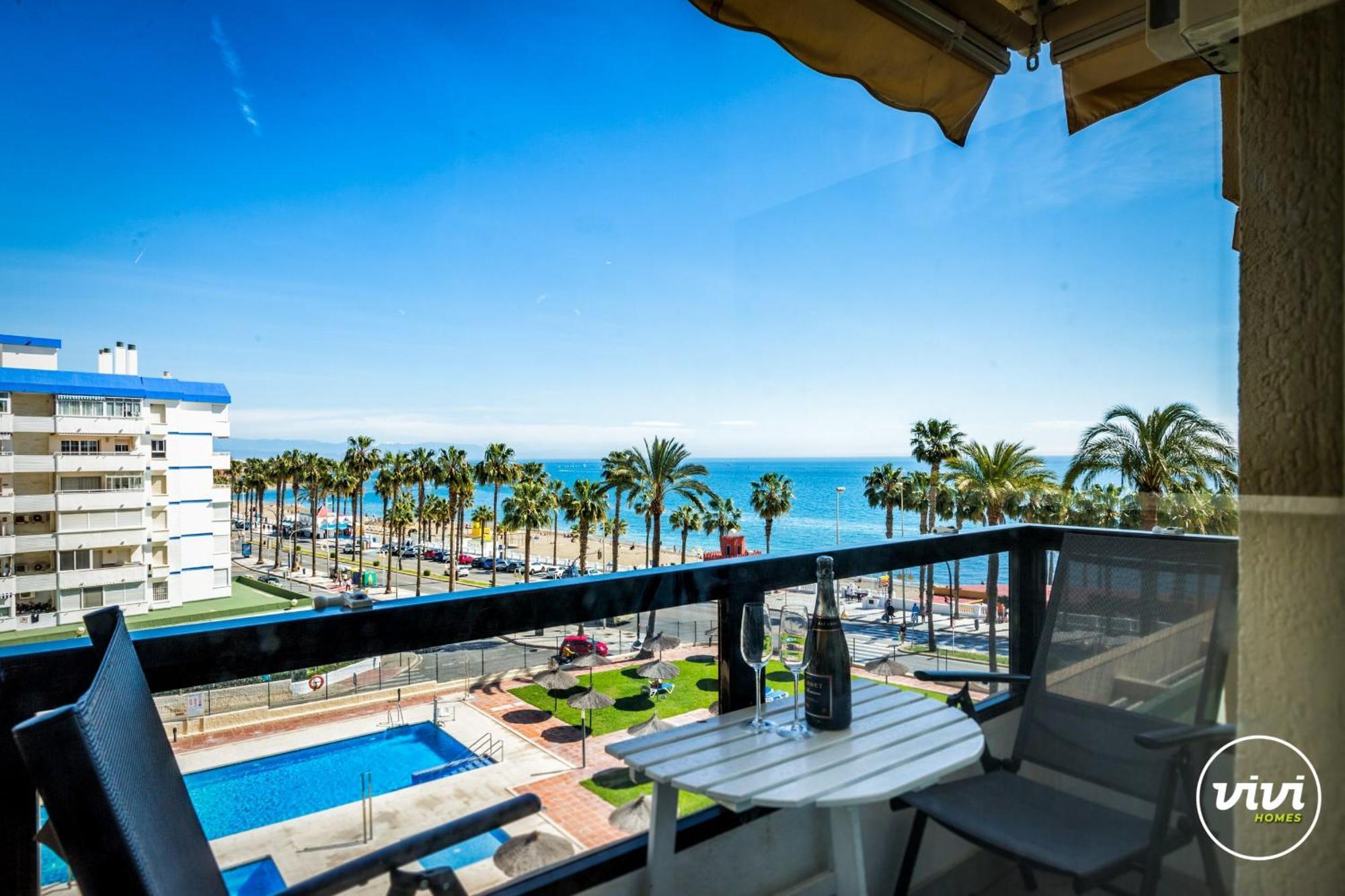 Vivi Homes - Pulpo Pool, Balcony & Sea View Benalmadena