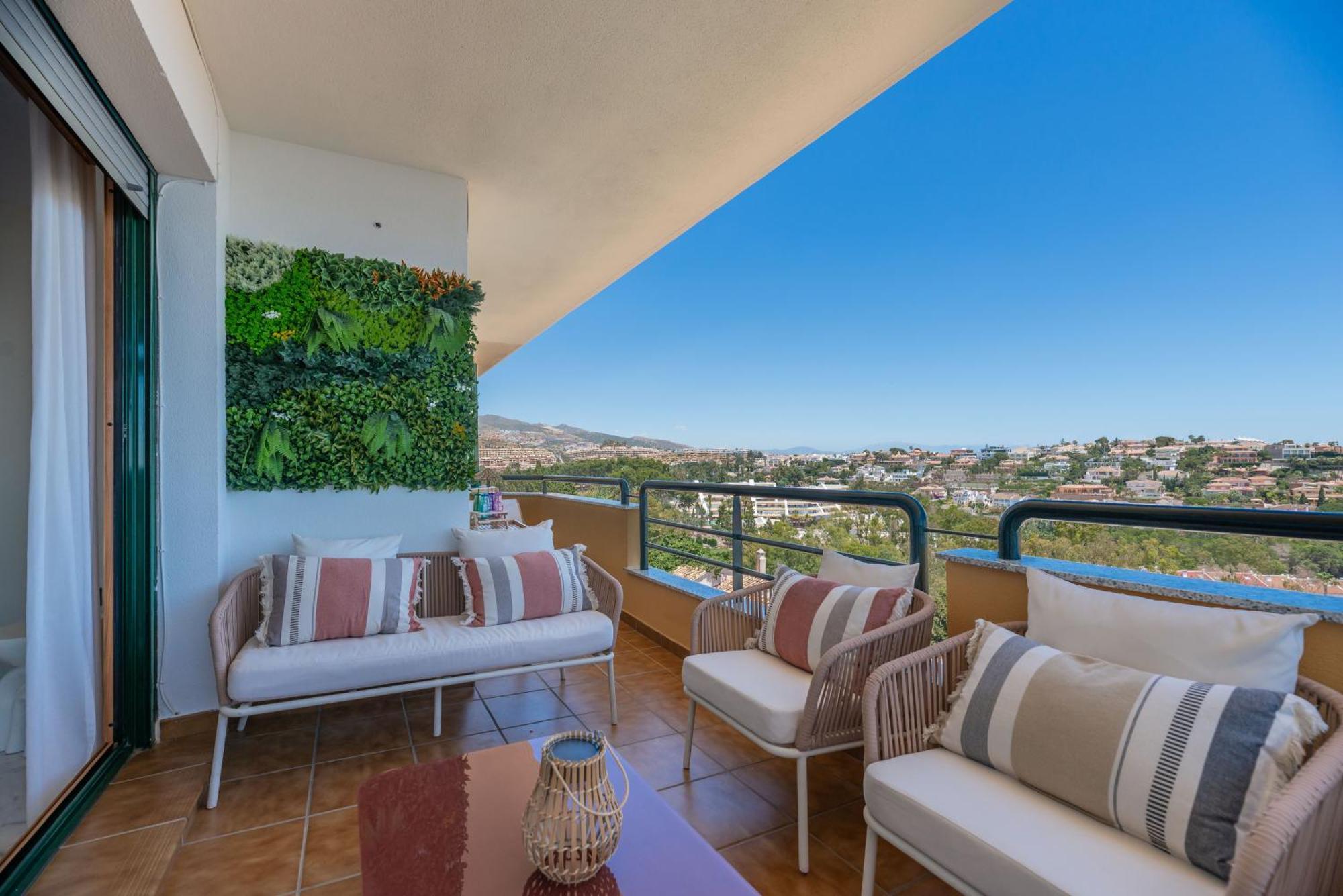 Luxury 4bdr Penthouse With Sea Views Apartamento *
