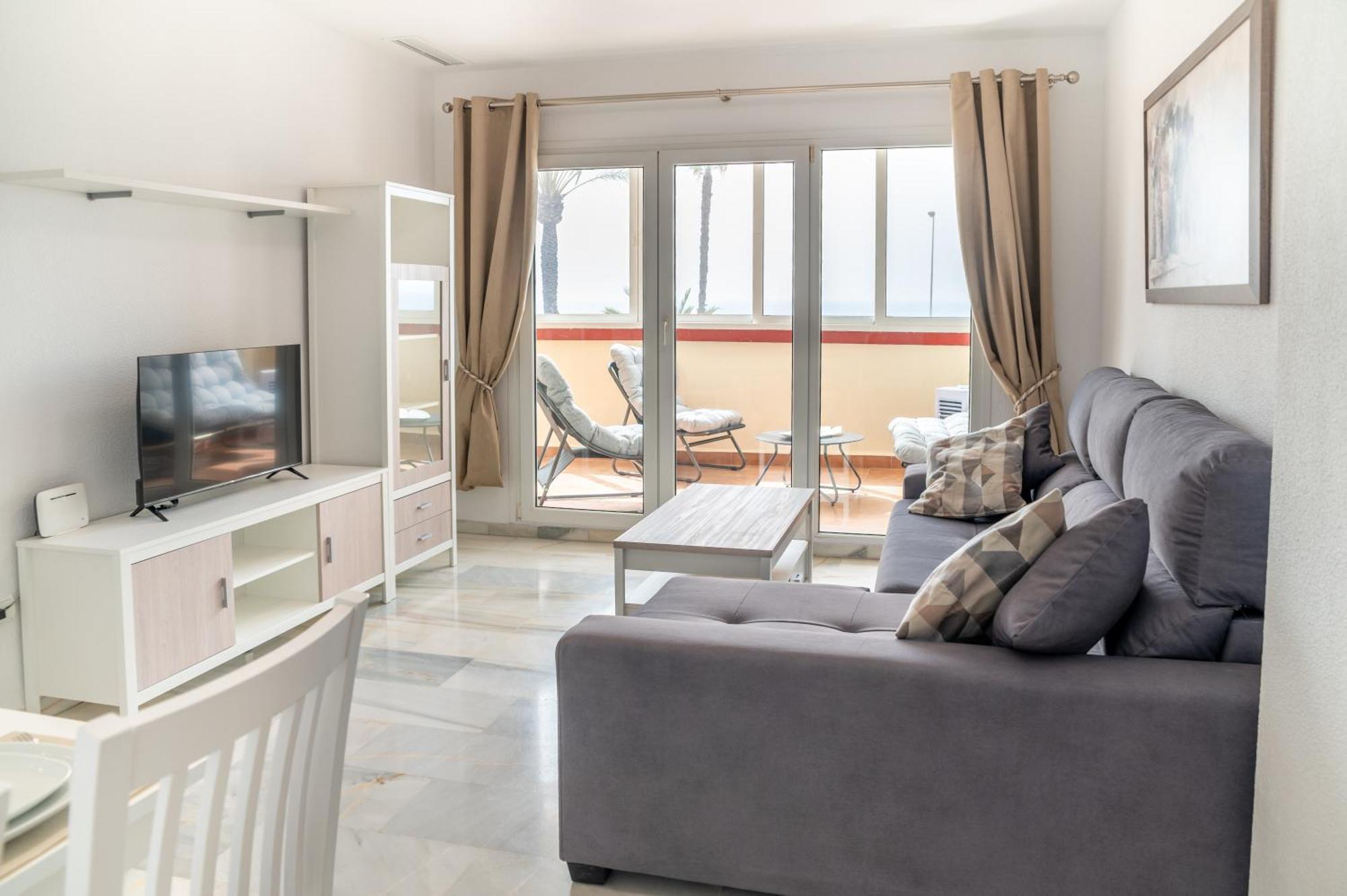 Exquisito En Alquiler Con Vistas Panoramicas Al Mar En Apartment