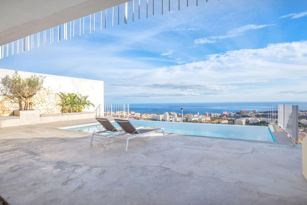 New, Spacious With Amazing Views