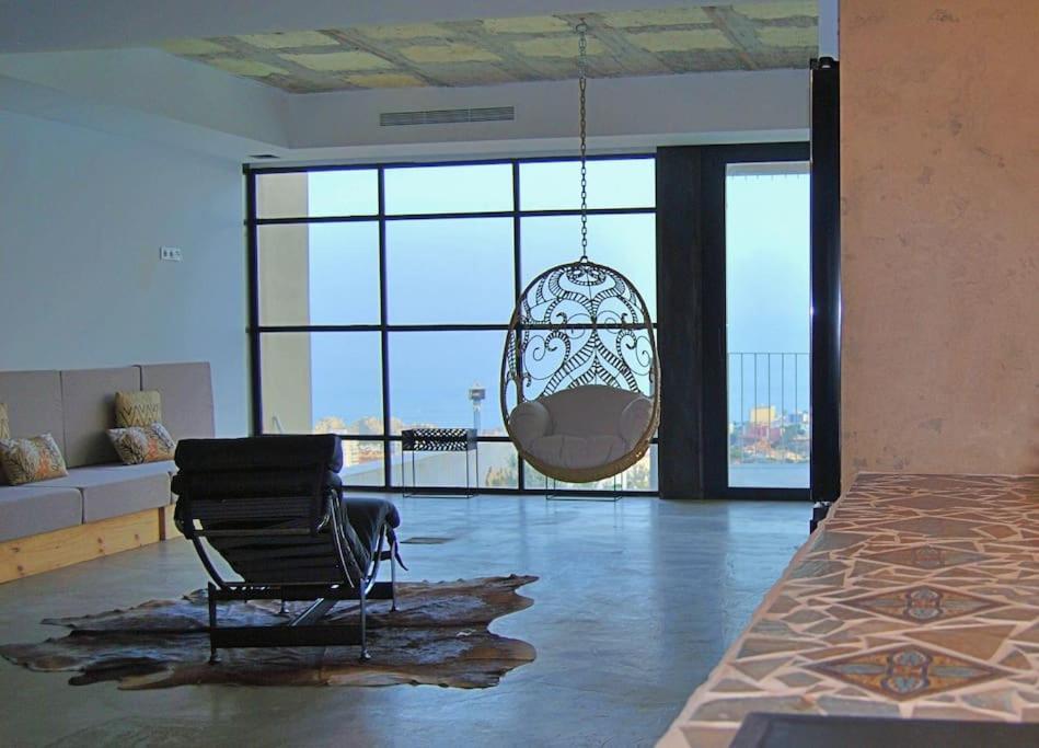 Villa New, Spacious With Amazing Views *