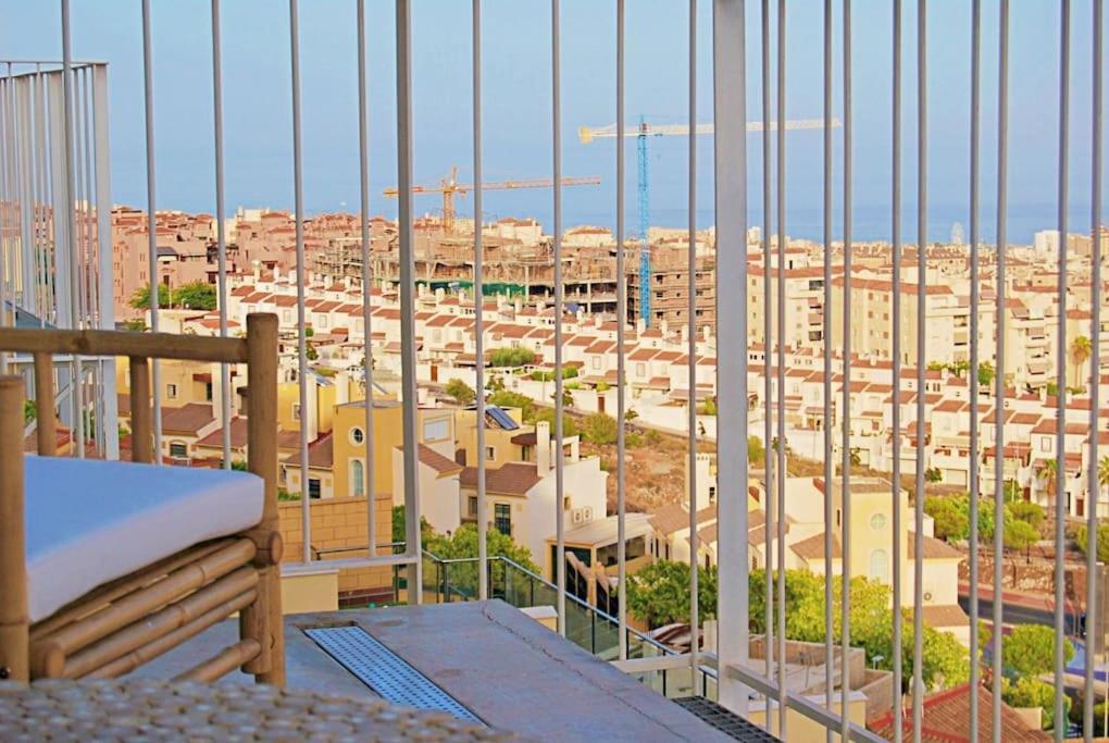 Villa New, Spacious With Amazing Views *