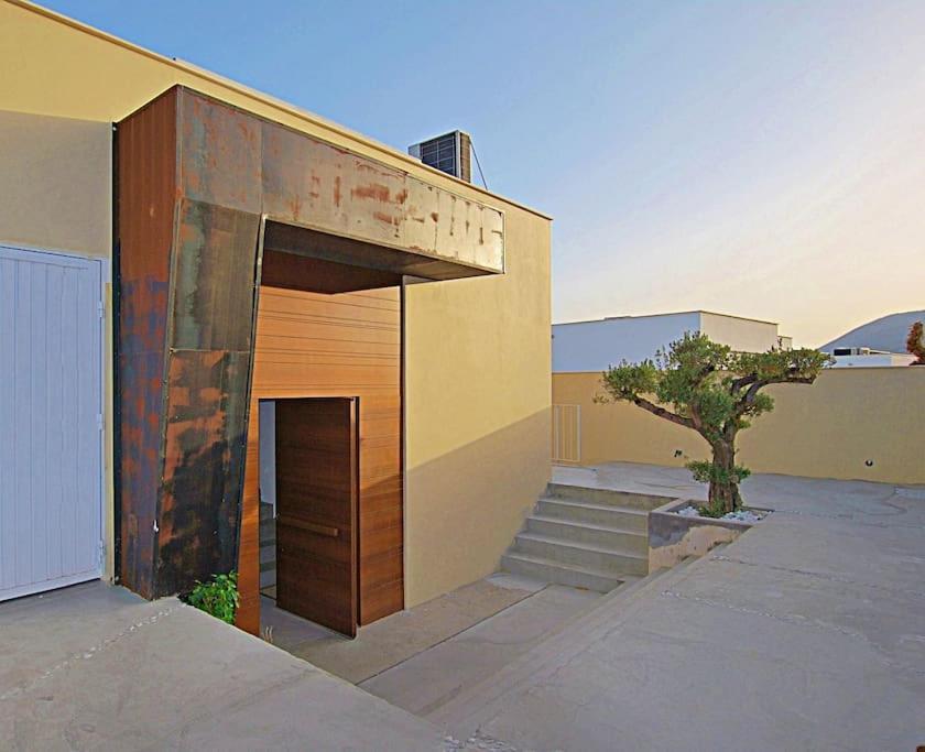 New, Spacious With Amazing Views Villa *