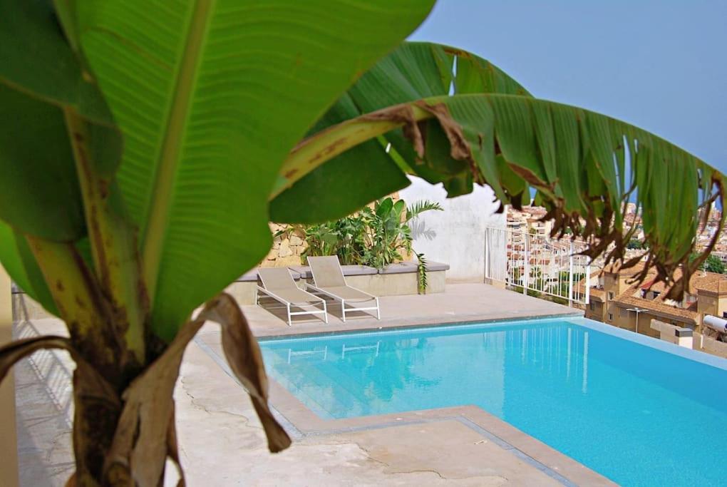 Villa New, Spacious With Amazing Views *