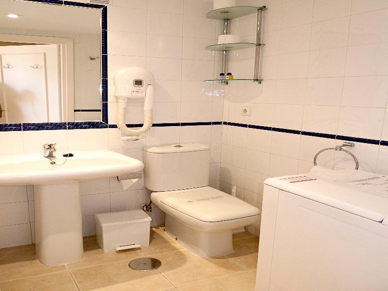 Clc Benal Aparthotel