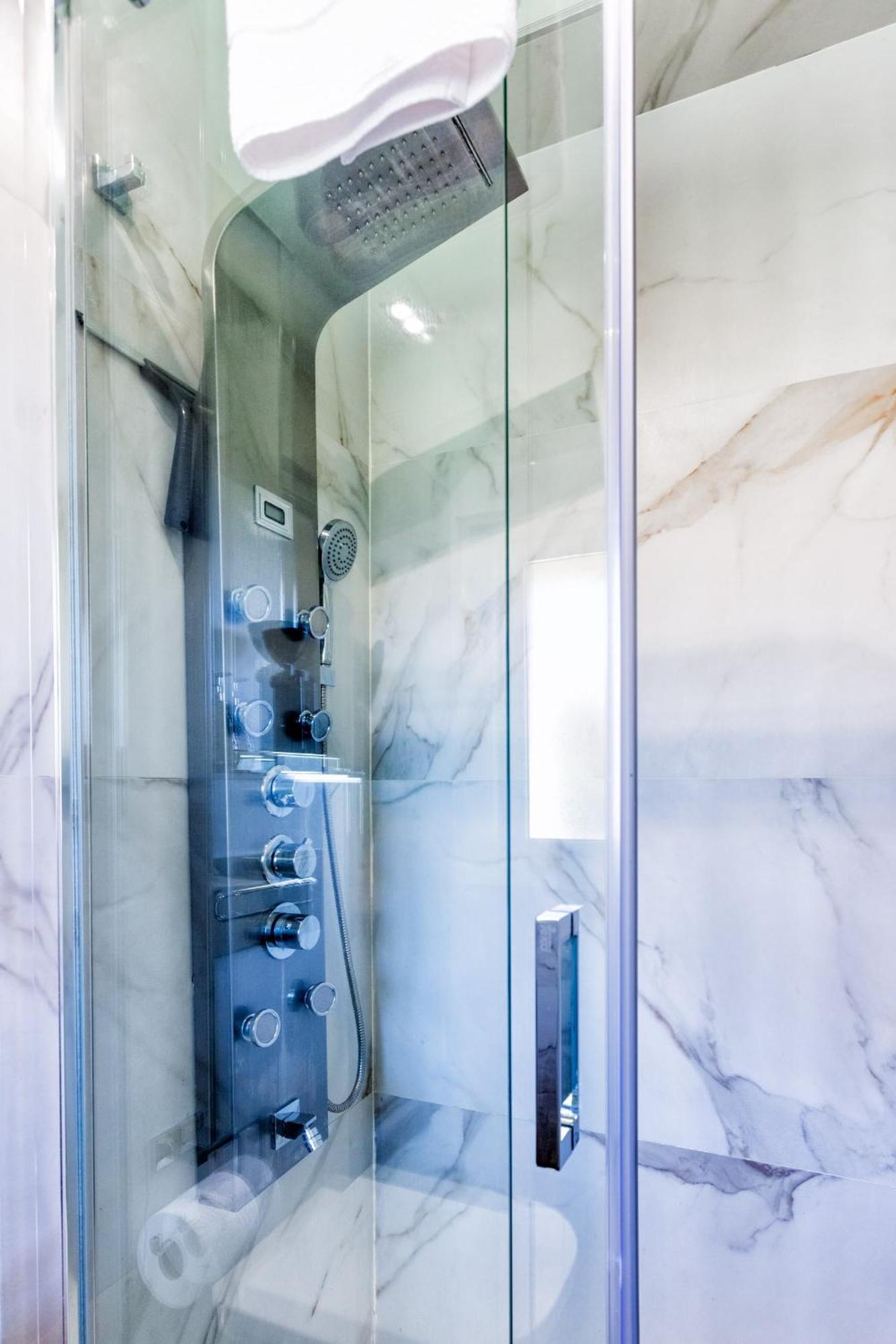 Apartment Vivi Homes - Pulpo Pool, Balcony & Sea View Benalmadena