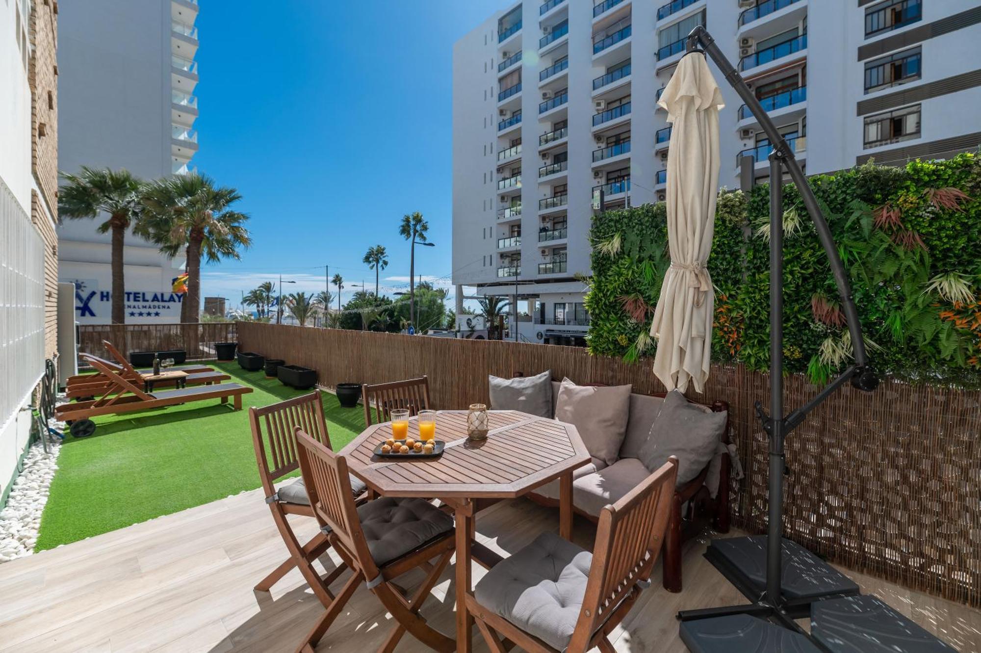 Puerto Marina Apartment *