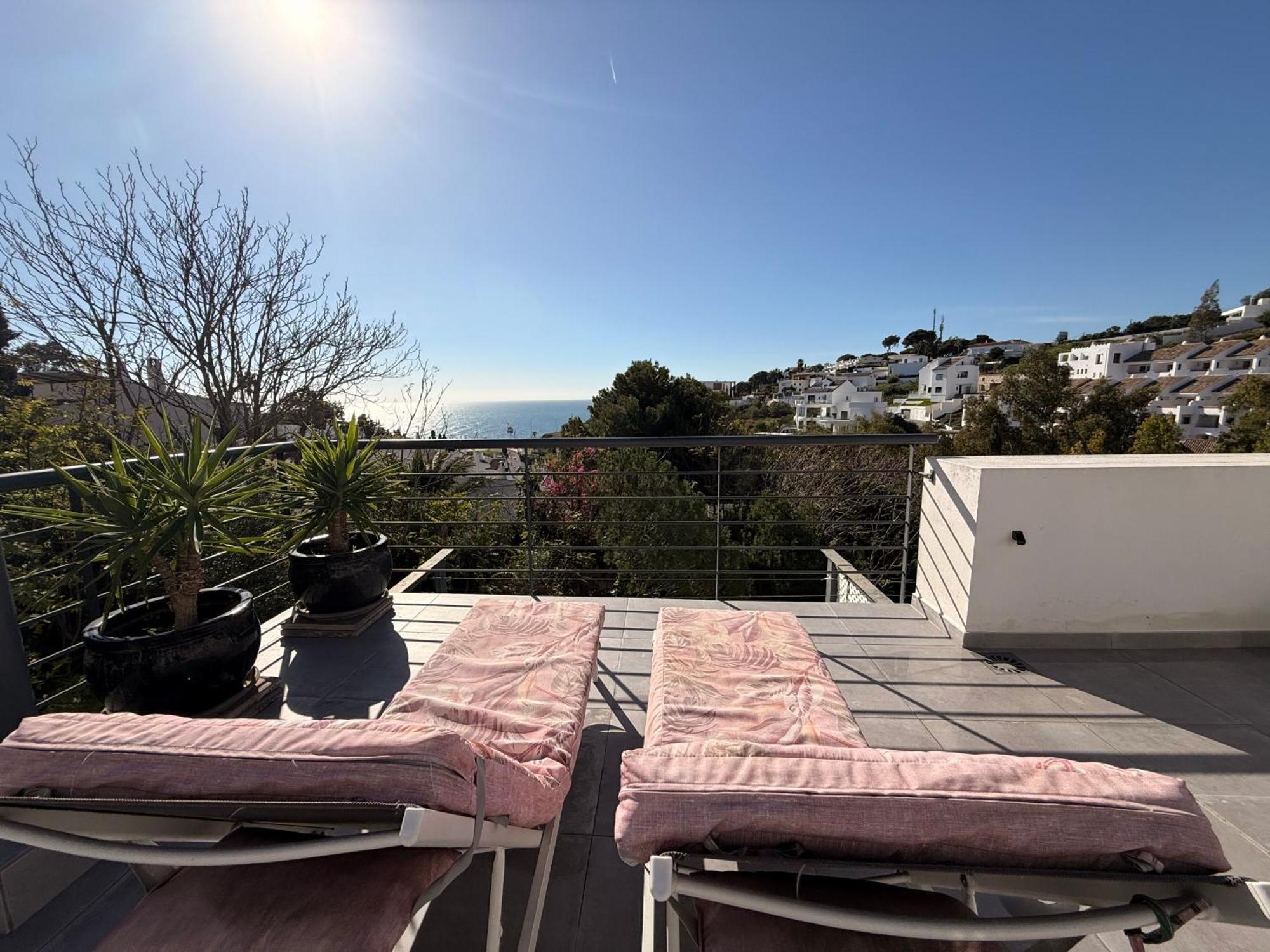 168m² 2 Slaapkamer, 3 Privé Badkamer In Torremuelle * Benalmádena