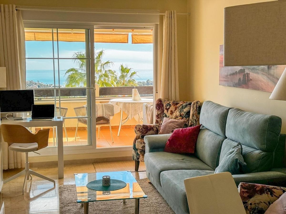 Stylish With Panoramic Sea View & Large Terrace!